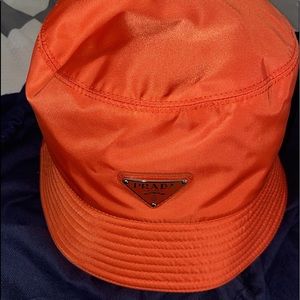 Prada bucket hat (Authentic)